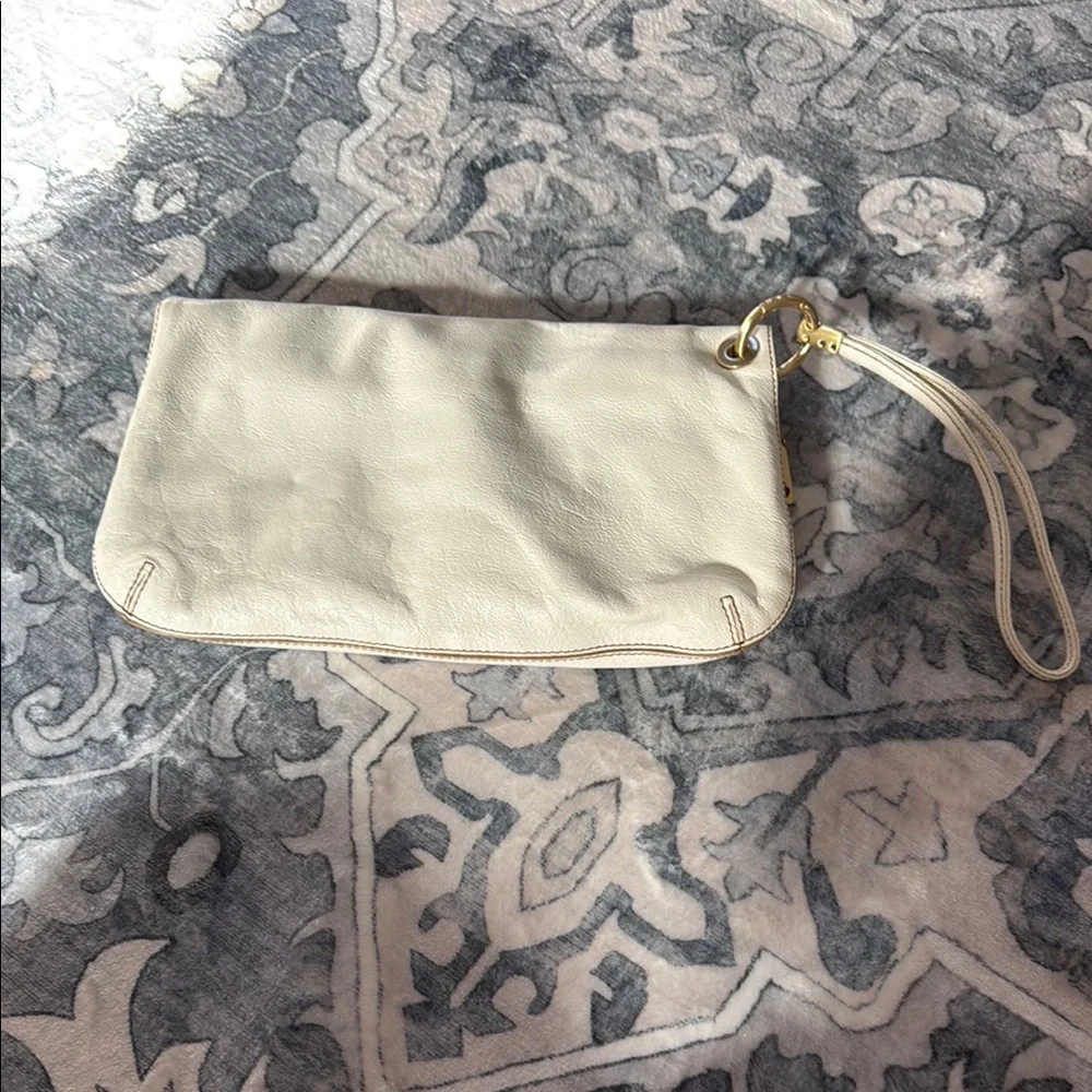 Talbots Large Cream Wristlet‎ Clutch